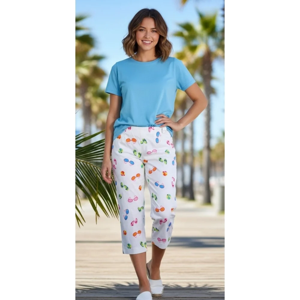 Briggs Summer Fun Patterned Capris White Size 8